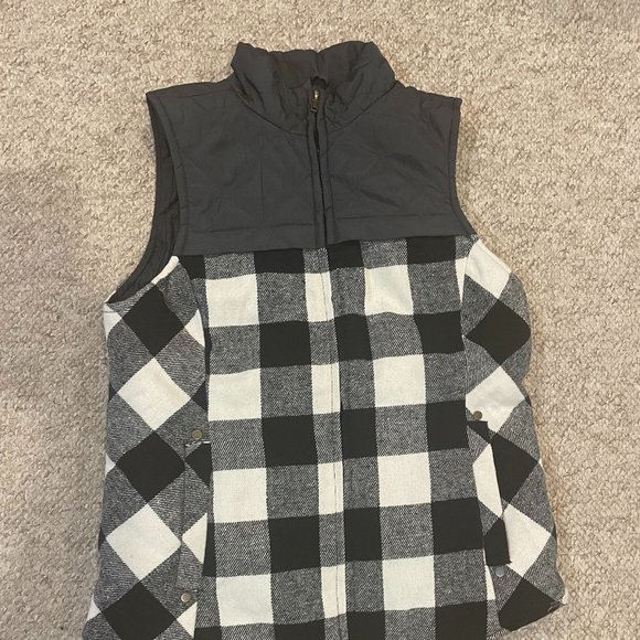 Maurice's Black and White Vest - Picture 1 of 3